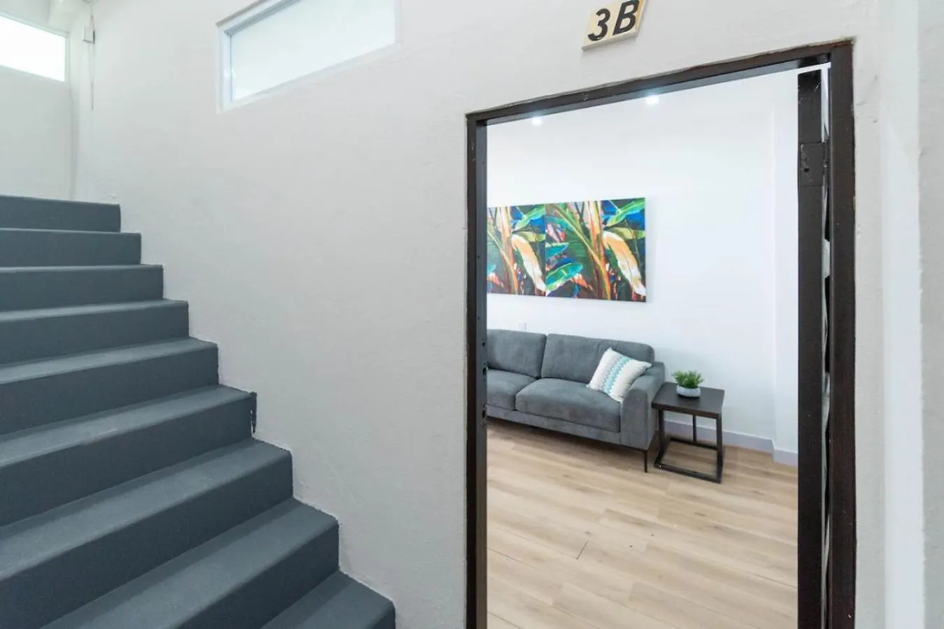 Modern 2-Bedroom Apartment In Historic Old サンジョアン